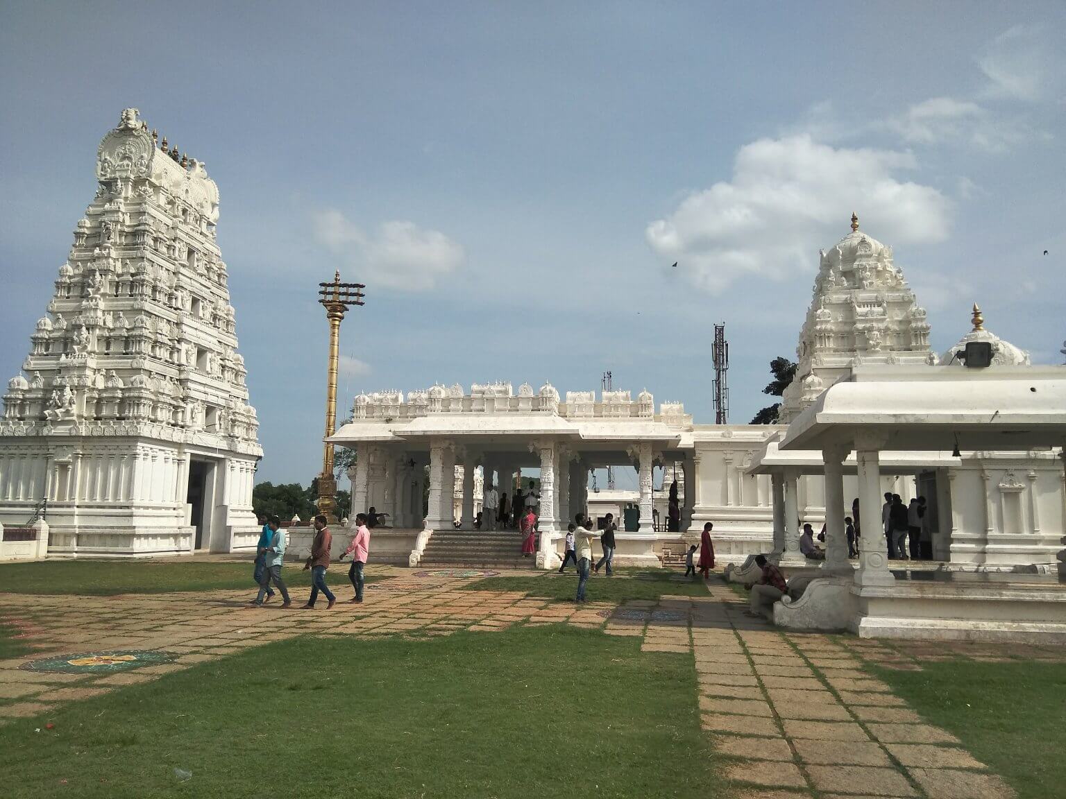 17 Places To Visit Near Hyderabad Outskirts | Set On A Fun Weekend ...